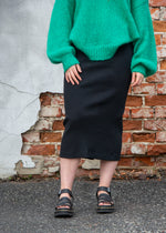 Lataa kuva Galleria-katseluun, Musta joustava kynähame, jotka toimii kesällä ja talvella.