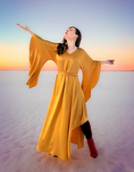 Lataa kuva Galleria-katseluun, Satiini Ilmatar-mekko | Kulta