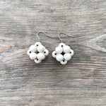 Lataa kuva Galleria-katseluun, IsoTerttu-korvakorut | useita värejä