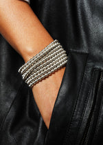 Lataa kuva Galleria-katseluun, Vaijeri "helmistä" tehty 8kpl rannekorun setti.