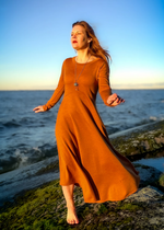 Lataa kuva Galleria-katseluun, Kokkolintu Mekko - Meripihka