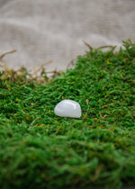 Lataa kuva Galleria-katseluun, Lumikvartsi