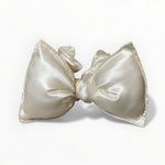 Lataa kuva Galleria-katseluun, Violetti silksitä tehty hieno rusetti hiusdonitsi