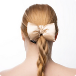 Lataa kuva Galleria-katseluun, Beige silksitä tehty hieno rusetti hiusdonitsi