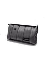 Lataa kuva Galleria-katseluun, Pussukka | M