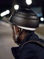 Lataa kuva Galleria-katseluun, Closcan Reflective Visor näkyy pimeässä.