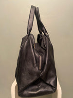 Lataa kuva Galleria-katseluun, Nahkalaukku Calvin Klein