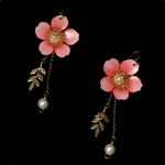 Lataa kuva Galleria-katseluun, Sakura-korvakorut | Spring Drop Earrings
