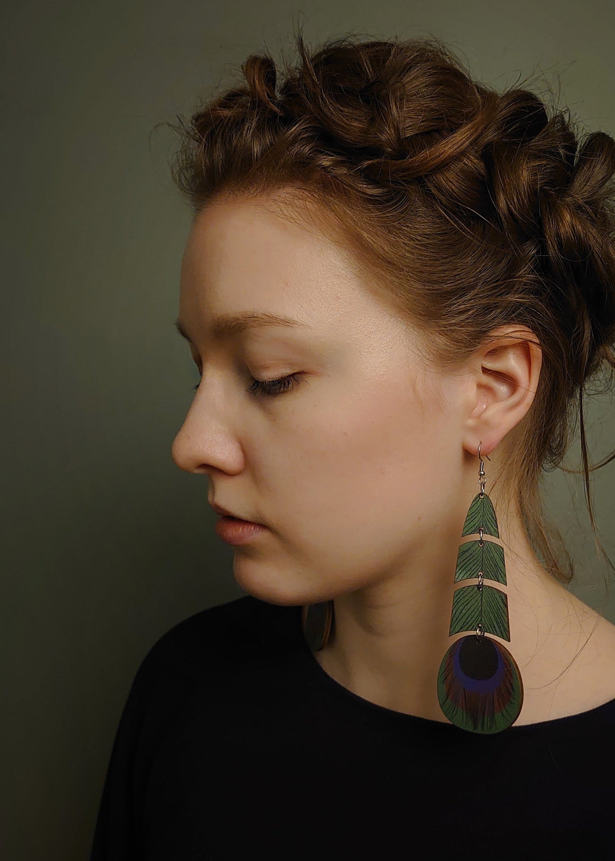 Riikinukko korjakorut, jotka koostuvat neljästä osasta.